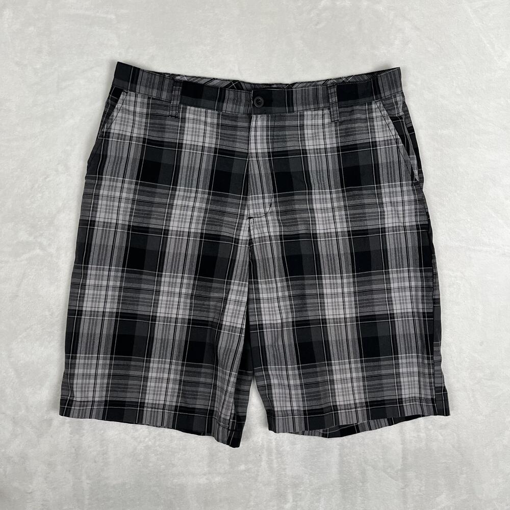 Burnside Shorts Mens 38 Black Plaid Chino 10 Inseam Flat Front Y2K Surf